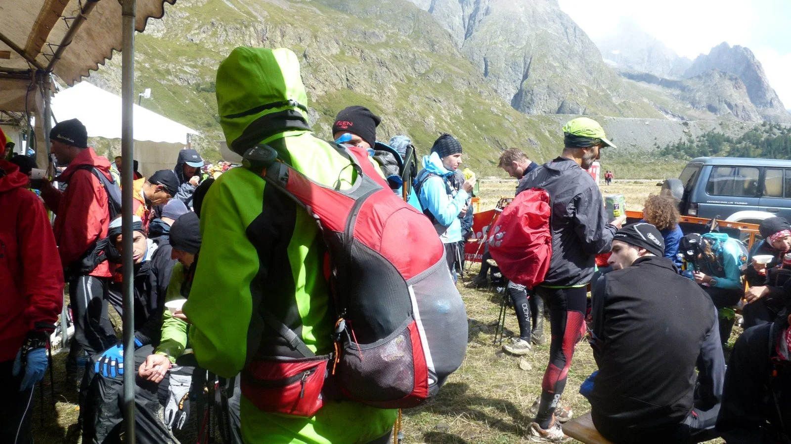 The Ultra-Trail Du Mont-Blanc Race 2011 — Pyllon
